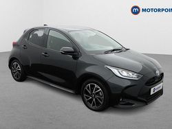 Black Used 2022 Toyota Yaris Hybrid Design Hatchback | £16,349 (Good price)