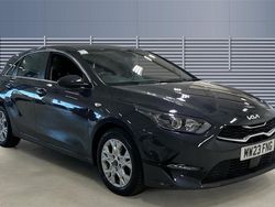 Grey Used 2023 Kia Ceed Hatchback | £14,024 (Good price)