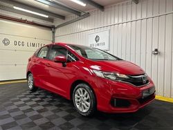 Red Used 2018 Honda Jazz SE Hatchback | £9,995 (Fair price)