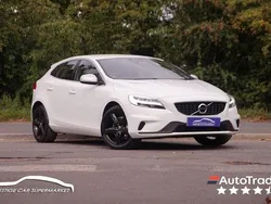 White Used 2017 Volvo V40 R-Design Estate | £12,499 (Fair price)