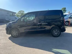 Black New 2025 Citroën Berlingo MPV | £18,400 (Fair price)