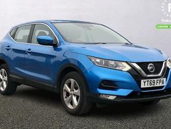 Blue Used 2018 Nissan Qashqai Acenta Premium SUV | £11,899 (Fair price)