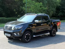 Black Used 2021 Nissan Navara S Pickup | £18,950 (Good price)