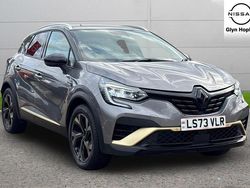 Grey/black Used 2023 Renault Captur Bose Edition SUV | £18,793 (Fair price)