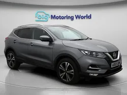 Grey Used 2019 Nissan Qashqai N-Connecta SUV | £11,800 (Good price)