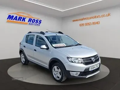 Używany Dacia Sandero Ambiance 2014 Srebrny Hatchback