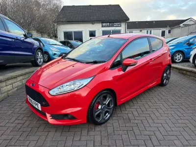Używany Ford Fiesta ST 2016 Pomarańczowy Hatchback