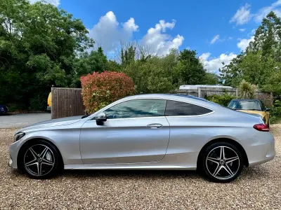 Used Mercedes C220 AMG Line Premium 170 HP (125 kW) 2016 Silver Coupe