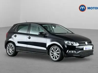 Used VW Polo Design 90 HP (66 kW) 2015 Black Hatchback