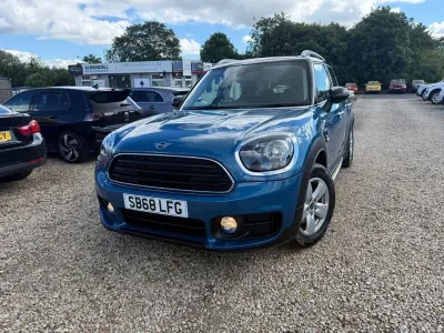 Used Mini Cooper D 150 HP (110 kW) 2018 Blue Hatchback
