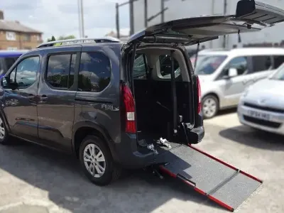 Used Peugeot Rifter