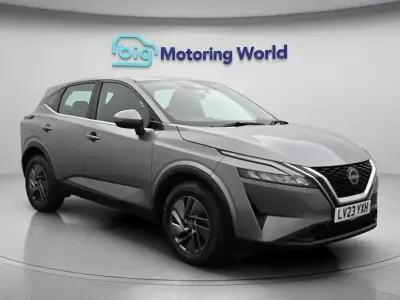 Used Nissan Qashqai Acenta Premium 140 HP (102 kW) 2023 Grey SUV