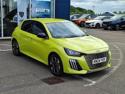 Used Peugeot 208 Allure 101 HP (74 kW) 2024 Yellow Hatchback