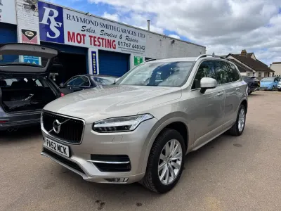 Used Volvo XC90 Momentum 235 HP (172 kW) 2017 Gold SUV
