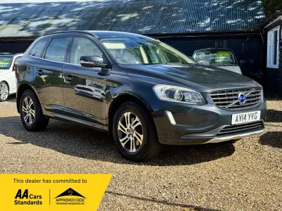 Usado Volvo XC60 SE 181 CV (133 kW) 2014 Gris SUV