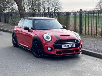 Used Mini Cooper S Hatch 192 HP (141 kW) 2019 Orange Hatchback