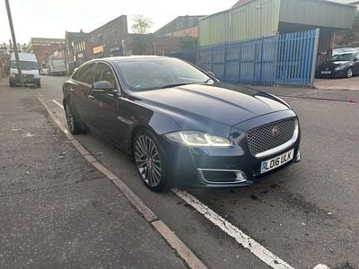 Used Jaguar XJ 300 HP (220 kW) 2016 Blue Sedan
