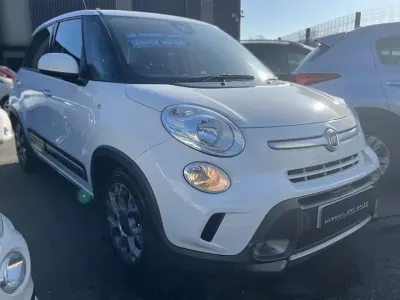 Used Fiat 500L Trekking 95 HP (69 kW) 2016 White MPV