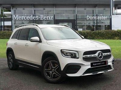 Mercedes GLB220