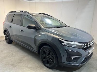 Begagnad Dacia Jogger Extreme 110 HK (80 kW) 2023 Grå Minibuss