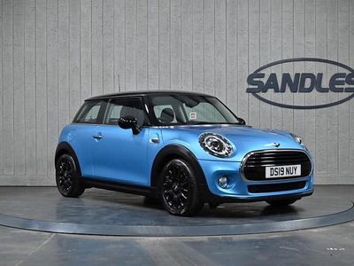 Used 2021 Mini Cooper Classic Hatchback | £11,299 (Good price)