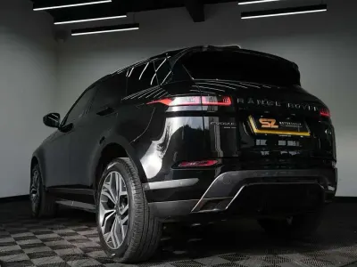 Käytetty Land Rover Range Rover evoque HSE Dynamic 2019 Musta Katumaasturi