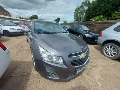 Used Chevrolet Cruze LTZ 141 HP (103 kW) 2012 Grey Hatchback
