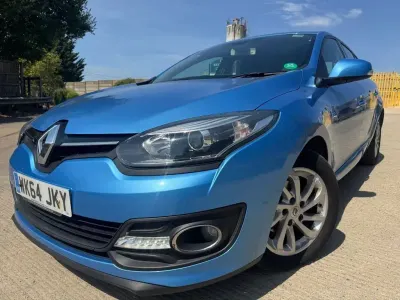 Used Renault Mégane III Dynamique 110 HP (80 kW) 2014 Blue Hatchback