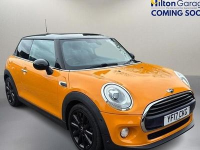 Used Mini Cooper Hatch 136 HP (100 kW) 2017 Orange Hatchback