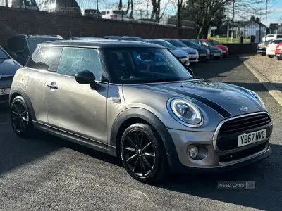 Used Mini Cooper D Hatch 116 HP (85 kW) 2018 Silver Hatchback