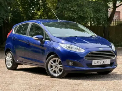 Used Ford Fiesta Zetec 100 HP (73 kW) 2017 Blue Hatchback