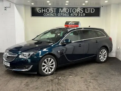 Used Vauxhall Insignia Elite 163 HP (119 kW) 2016 Green Estate