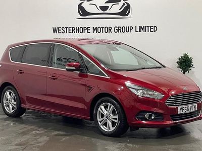 Used Ford S-MAX Titanium 150 HP (110 kW) 2016 Red MPV