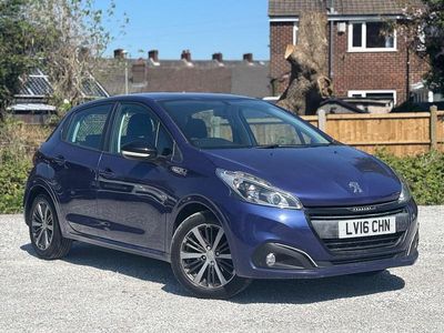 Second-hand Peugeot 208 2016 Albastru Hatchback