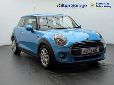 Usado Mini Cooper Hatch 2016 Azul Utilitario