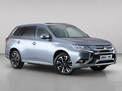 Used Mitsubishi Outlander P-HEV 203 HP (149 kW) 2016 Grey Estate