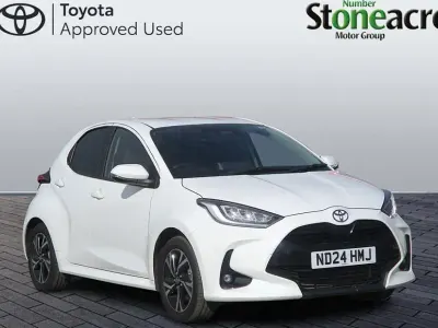 Second-hand Toyota Yaris Hybrid Design 2024