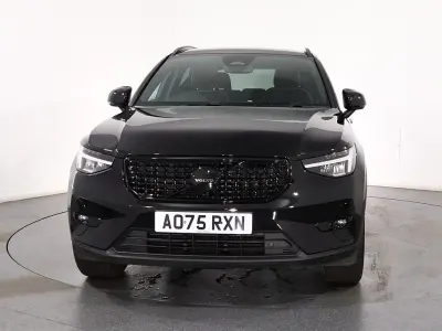Used Volvo XC40 2025 Black SUV