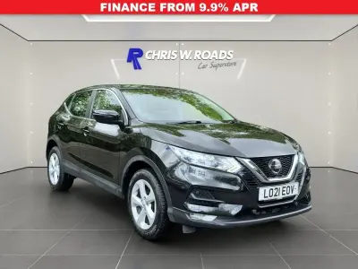 Begagnad Nissan Qashqai Acenta Premium 2021 Svart SUV