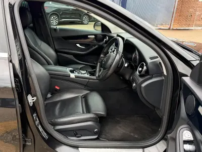 Used Mercedes C220 SE 2018 Black Sedan
