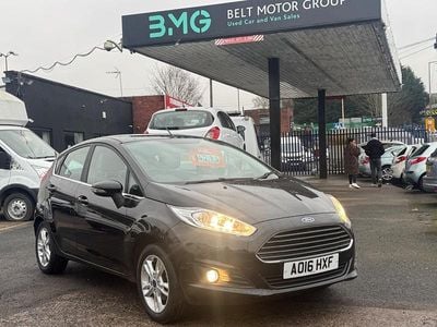 Used Ford Fiesta Zetec 82 HP (60 kW) 2016 Black Hatchback