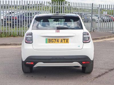 Used Fiat 600E Red 113 kW (154 HP) 2024 White SUV