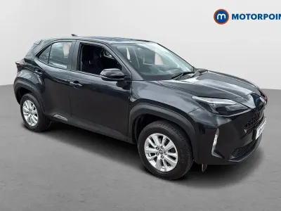 Used Toyota Yaris Hybrid 2024 Black Estate