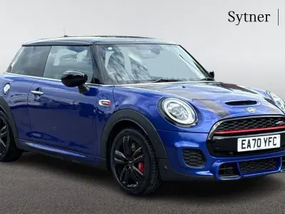 Usado Mini John Cooper Works Hatch 228 CV (167 kW) 2020 Azul Utilitario