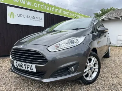 Used Ford Fiesta Zetec 2016 Grey Hatchback