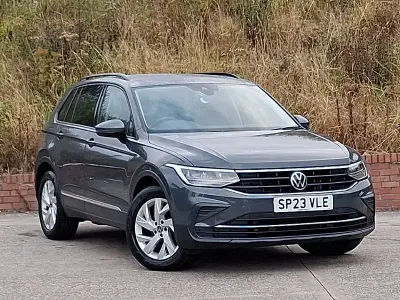 Used VW Tiguan Life 150 HP (110 kW) 2023 Grey SUV