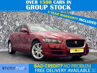 Begagnad Jaguar XE Prestige 240 HK (176 kW) 2017 Röd Sedan