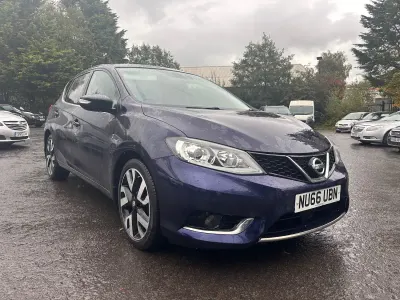 Used Nissan Pulsar Tekna 110 HP (80 kW) 2016 Blue Hatchback