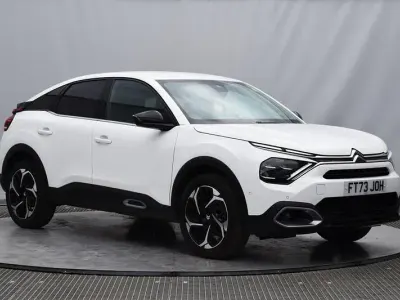 Used Citroën C4 PureTech 130 HP (95 kW) 2023 White SUV