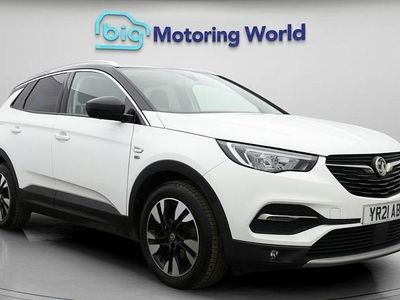 Used Vauxhall Grandland X Edition 131 HP (96 kW) 2021 White SUV